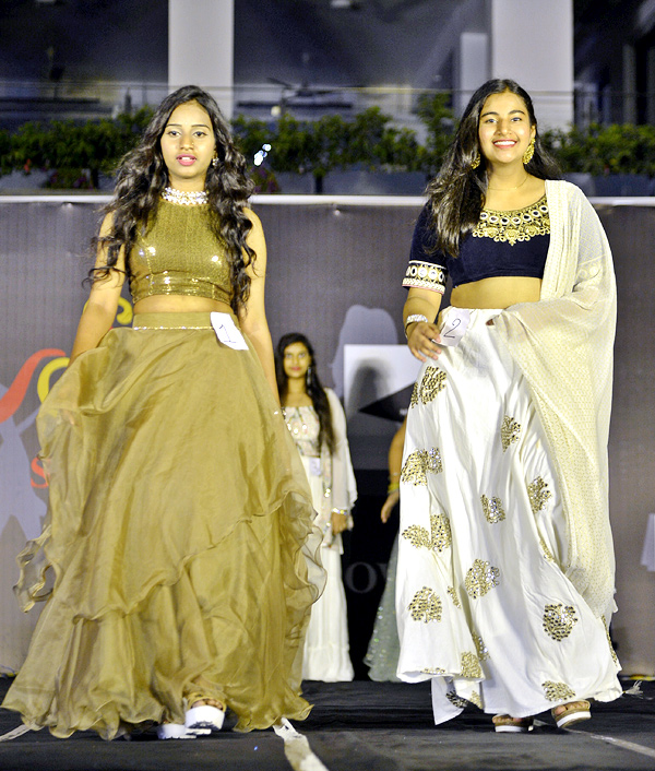 Inter Colleges Students Fashion Show In Vijayawada  - Sakshi2