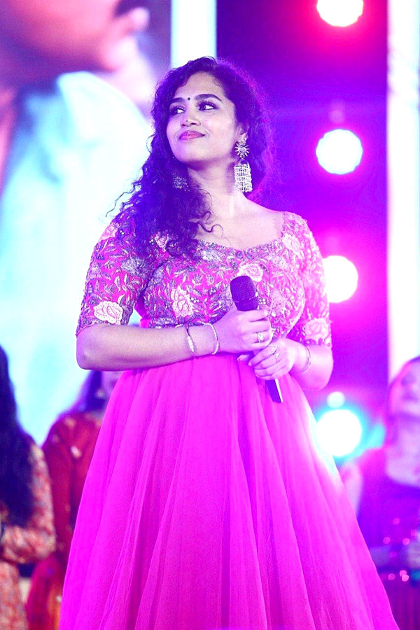 Singer Manisha Eerabathini Photo Gallery - Sakshi19