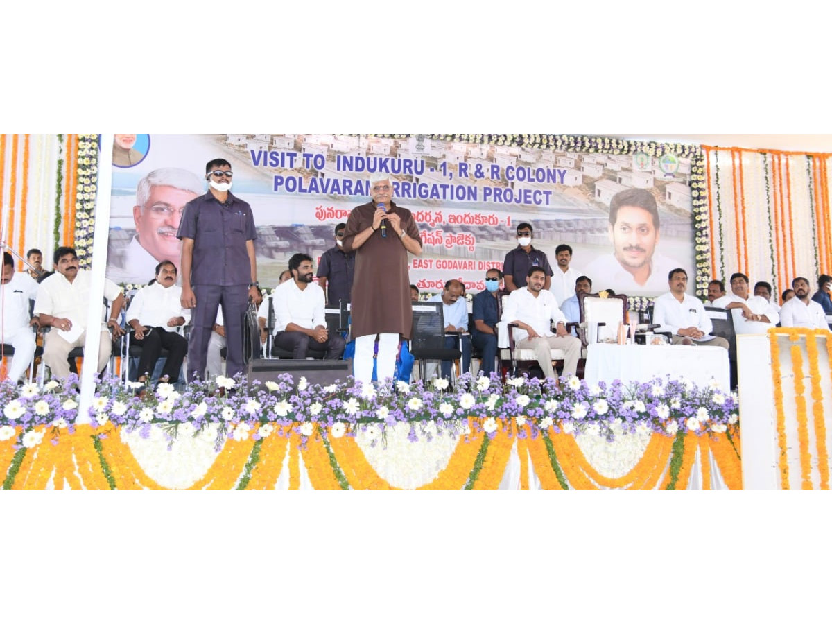 CM YS Jagan Union Minister Gajendra Singh Shekawat Visit to Polavaram Photo Gallery - Sakshi4