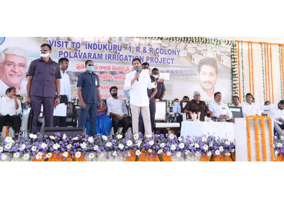 CM YS Jagan Union Minister Gajendra Singh Shekawat Visit to Polavaram Photo Gallery - Sakshi19