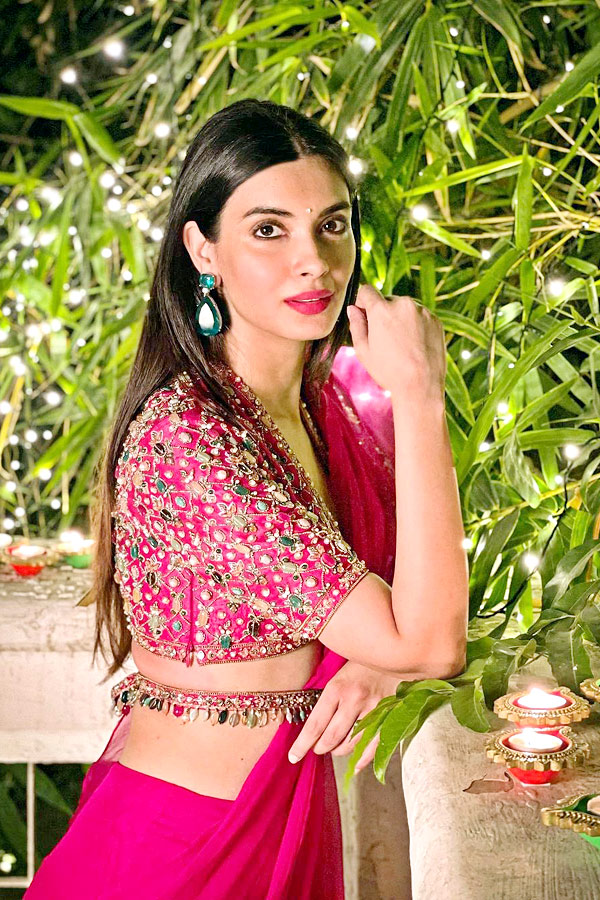 Bollywood Actress Diana Penty Photo Gallery - Sakshi17