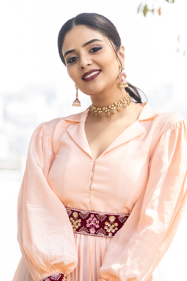 Anchor Sreemukhi Latest Photos - Sakshi6