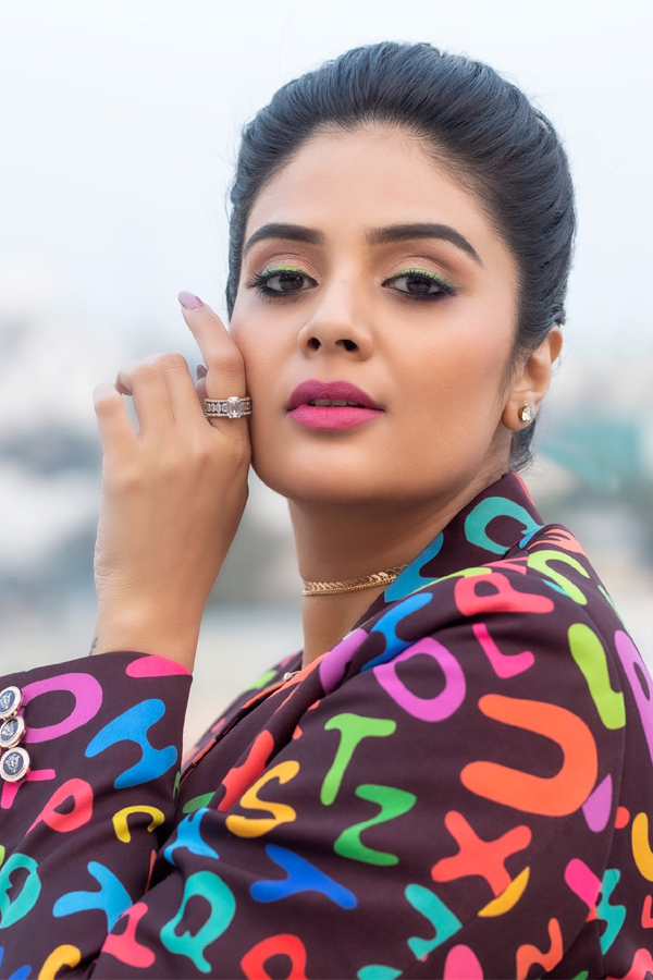 Anchor Sreemukhi Latest Photos - Sakshi7