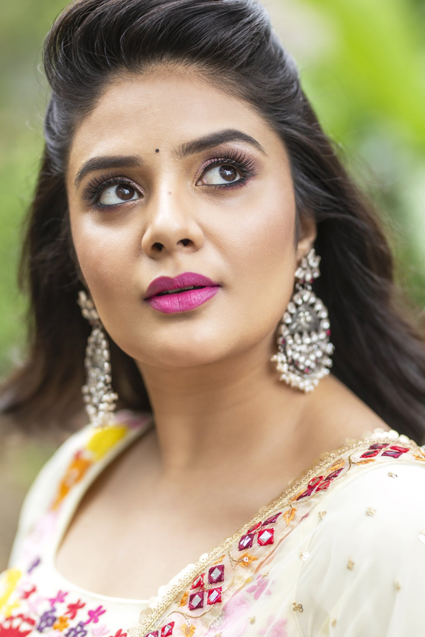 Anchor Sreemukhi Latest Photos - Sakshi23