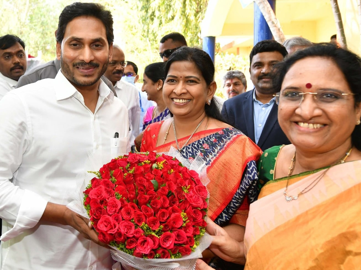 CM YS Jagan Participates in International Womens Day Celebrations in Vijayawada photo Gallery - Sakshi28