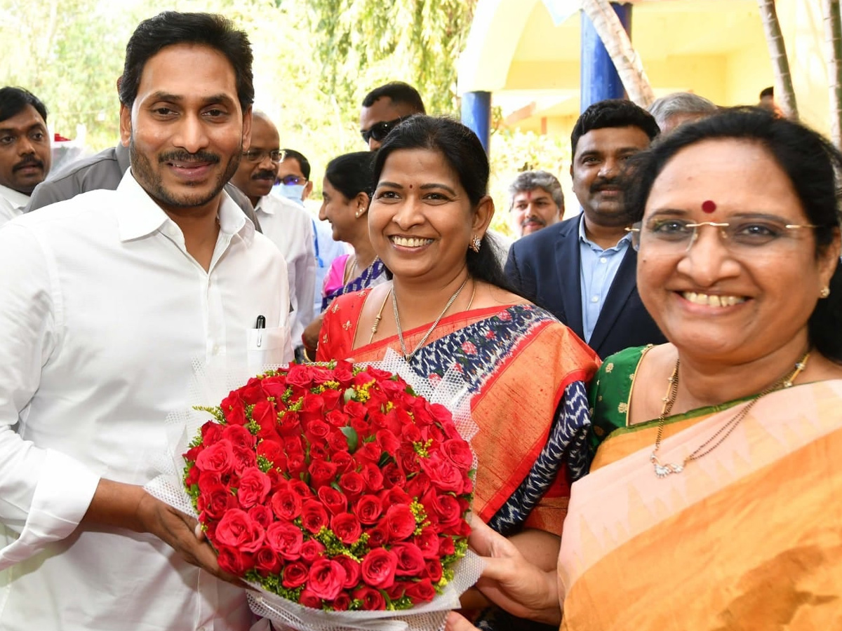 CM YS Jagan Participates in International Womens Day Celebrations in Vijayawada photo Gallery - Sakshi29