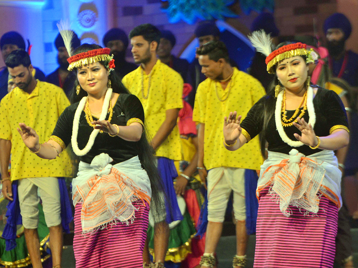 Hyderabad Hosting National Sanskriti Mahotsav at NTR Stadium Photo Gallery - Sakshi14