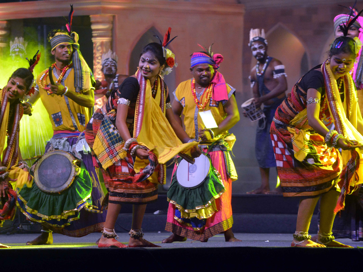 Hyderabad Hosting National Sanskriti Mahotsav at NTR Stadium Photo Gallery - Sakshi7