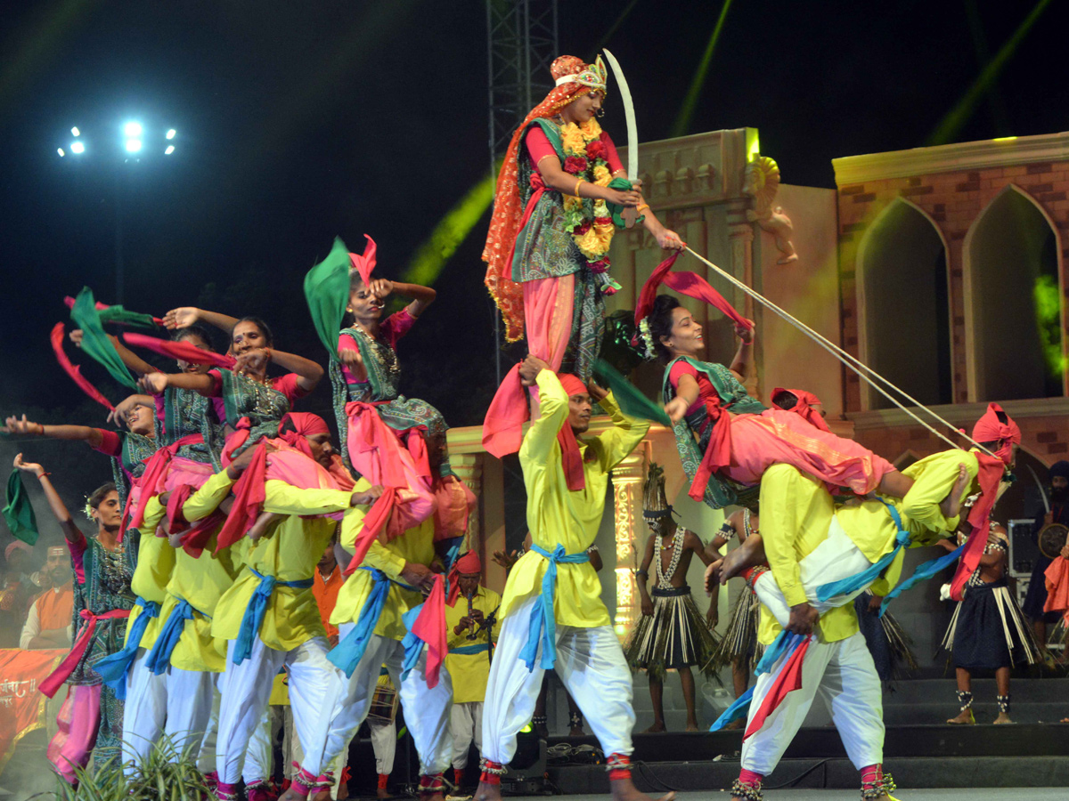 Hyderabad Hosting National Sanskriti Mahotsav at NTR Stadium Photo Gallery - Sakshi9