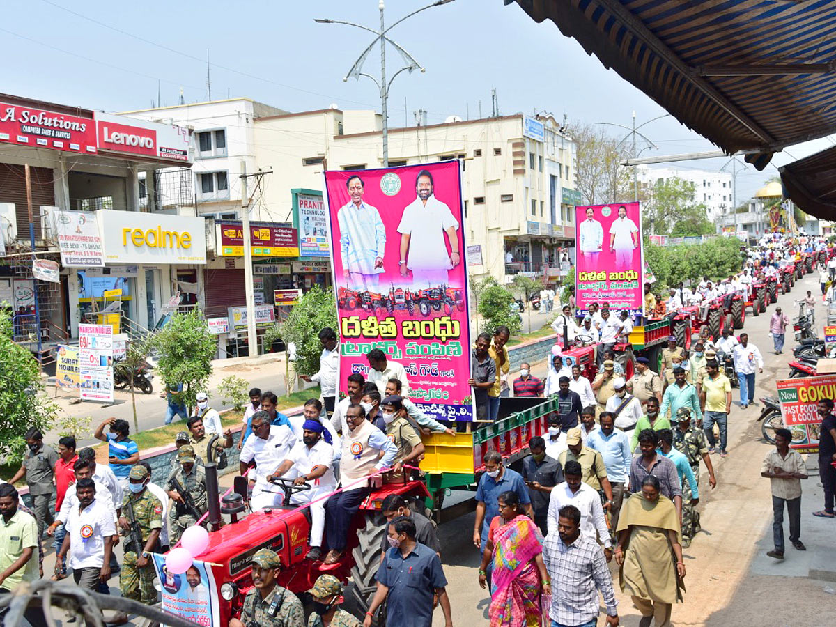 Best Images of The Week in AP and Telangana - Sakshi16