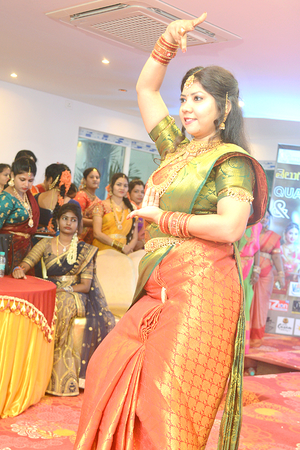 Telugu Ammayi Contest Semi Finals in Vizag - Sakshi15