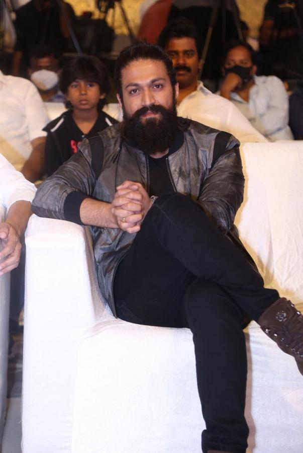 KGF Chapter 2 Movie Press Meet At Hyderabad  - Sakshi11