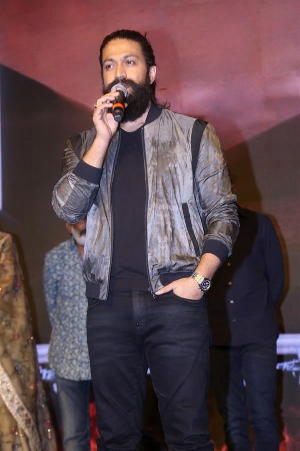 KGF Chapter 2 Movie Press Meet At Hyderabad  - Sakshi3