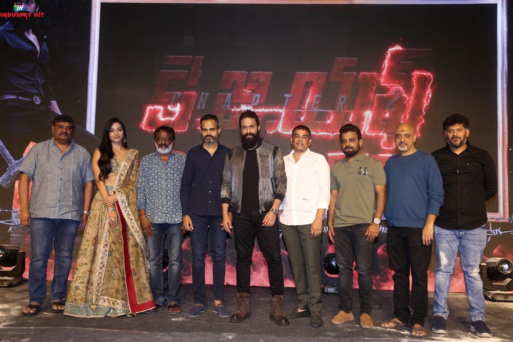 KGF Chapter 2 Movie Press Meet At Hyderabad  - Sakshi15