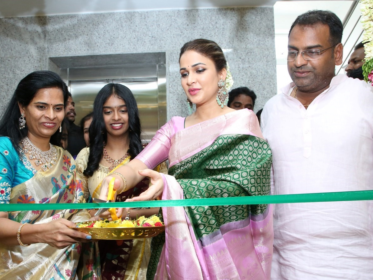 Aravinda Design Studio Launch By LAVANYA TRIPATI Photo Gallery - Sakshi5