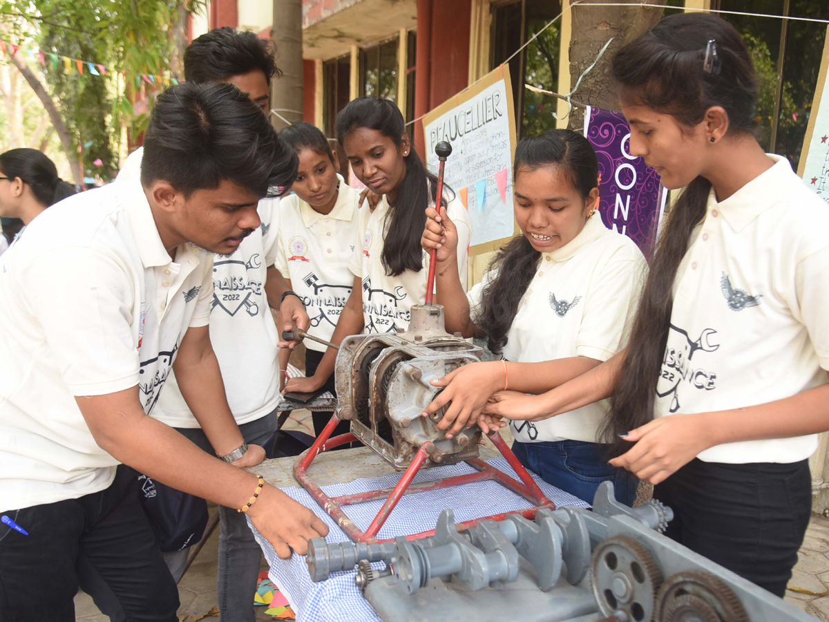 JNTUH Technical fest 2022 photo Gallery - Sakshi16