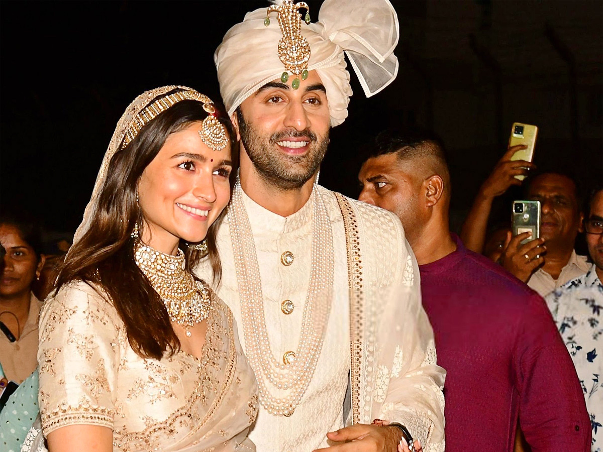 Alia Bhatt Ranbir Kapoor Wedding Photos - Sakshi7