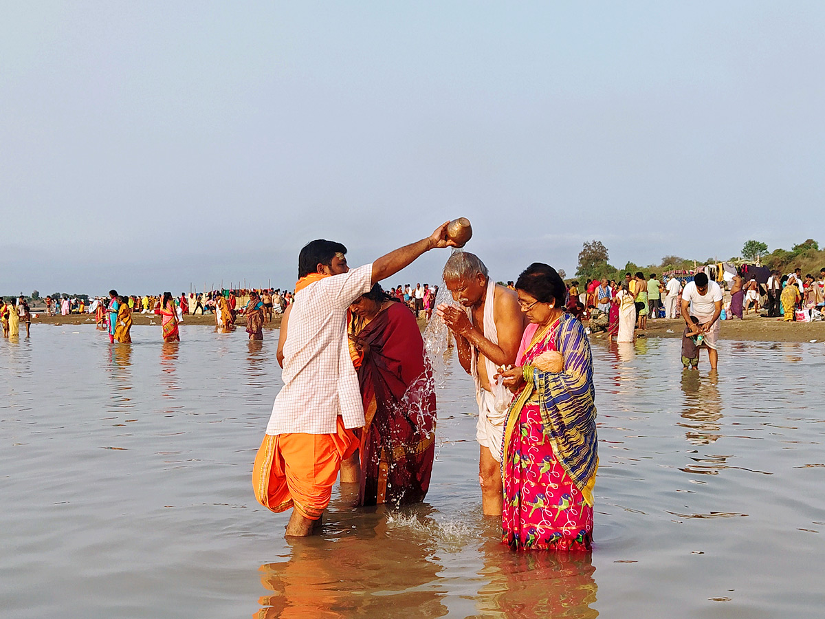 Telangana Pranahita Pushkaralu 2022  - Sakshi15