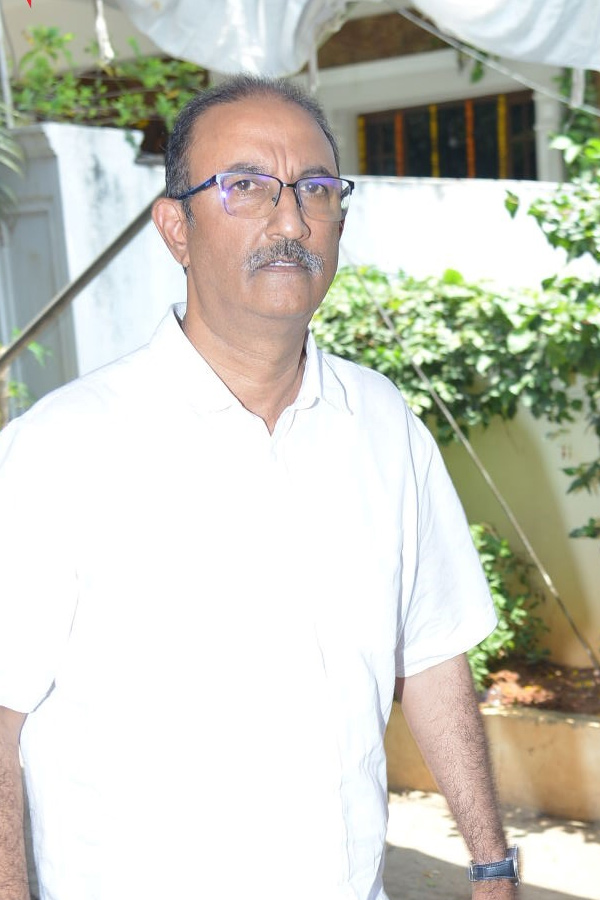 Tollywood Celebrities Pays Tribute To Producer Narayan Das Narang Photo Gallery - Sakshi12