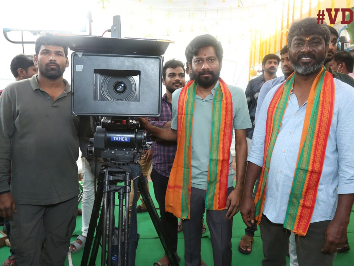 Vijay Devarakonda Samantha Movie Opening - Sakshi7