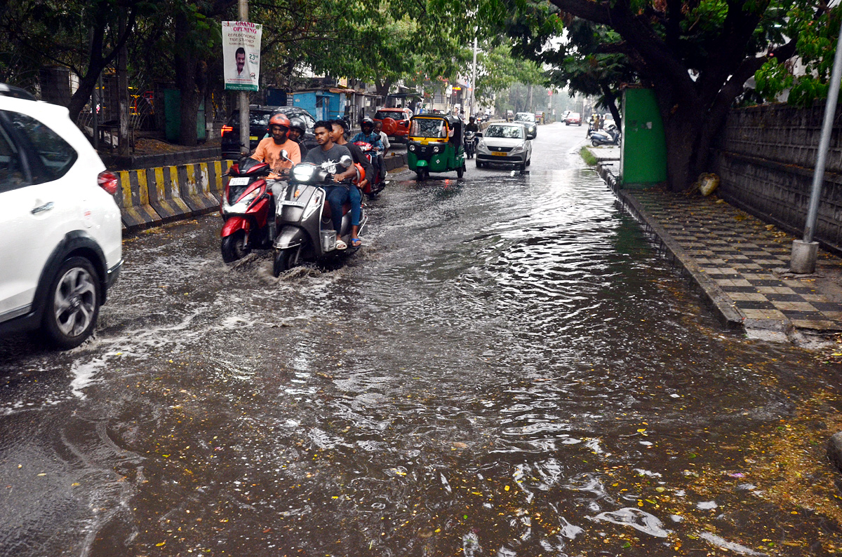 Heavy Rains In Hyderabad   - Sakshi11