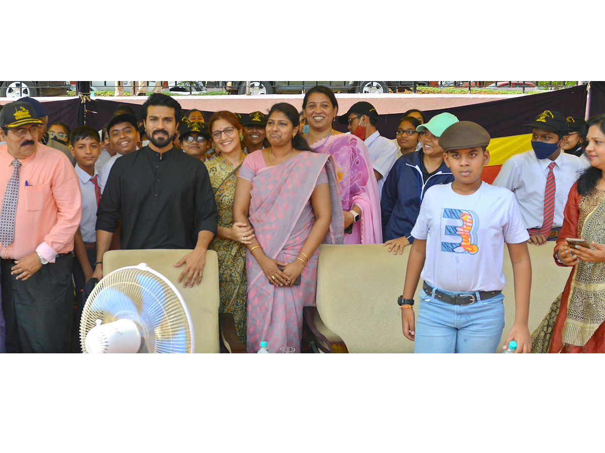 Ram Charan Pays Tribute to Army Jawans at Secunderabad Parade Ground Photo Gallery - Sakshi2