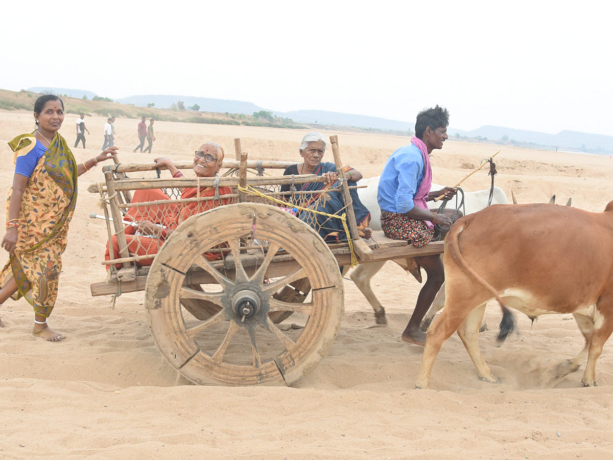 Images of The Week in AP and Telangana - Sakshi15