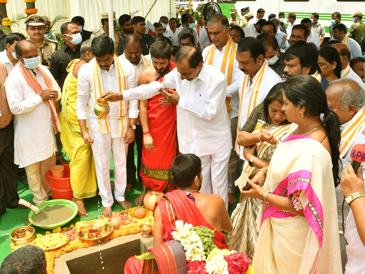 CM KCR Laying Foundation Stone for TIMS Super Speciality Hospitals in Hyderabad Photo Gallery - Sakshi2