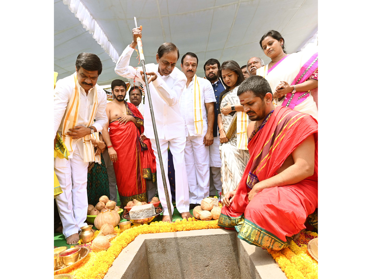 CM KCR Laying Foundation Stone for TIMS Super Speciality Hospitals in Hyderabad Photo Gallery - Sakshi5