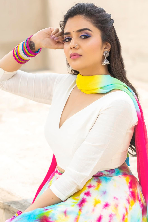 Anchor Srimukhi Latest Photos - Sakshi19