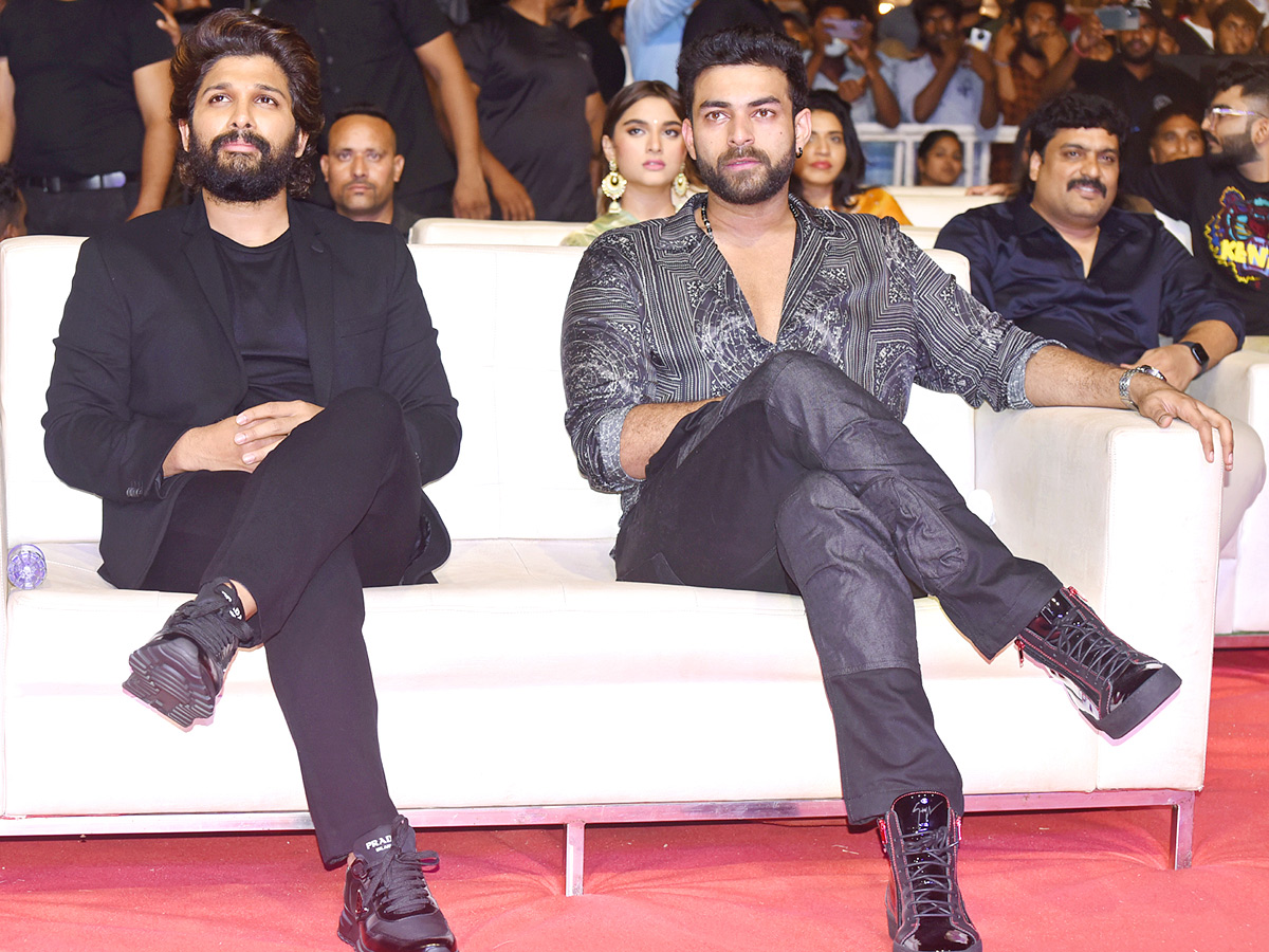 Ghani Pre Release Event in Visakhapatnam - Sakshi4