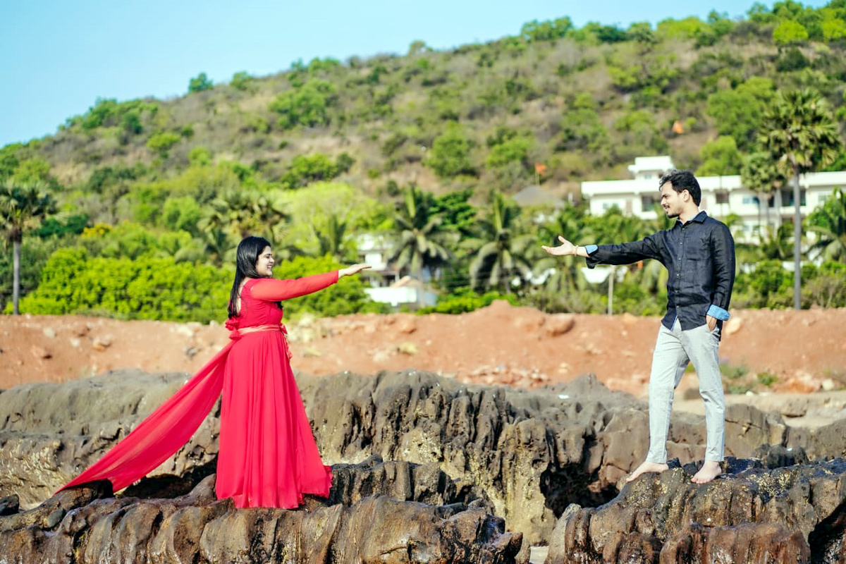 Wedding Photographers Beach Road Visakhapatnam - Sakshi4