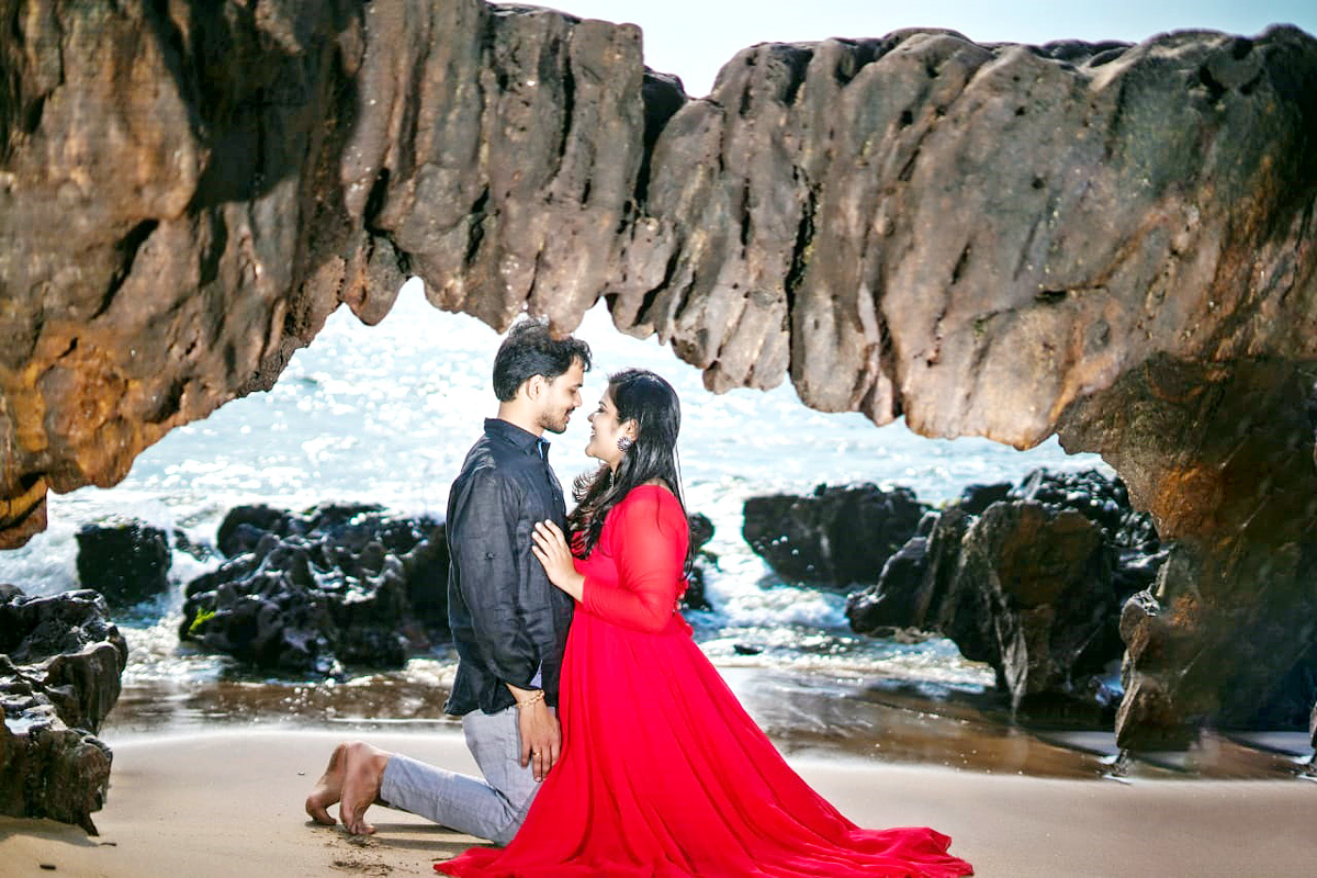 Wedding Photographers Beach Road Visakhapatnam - Sakshi8