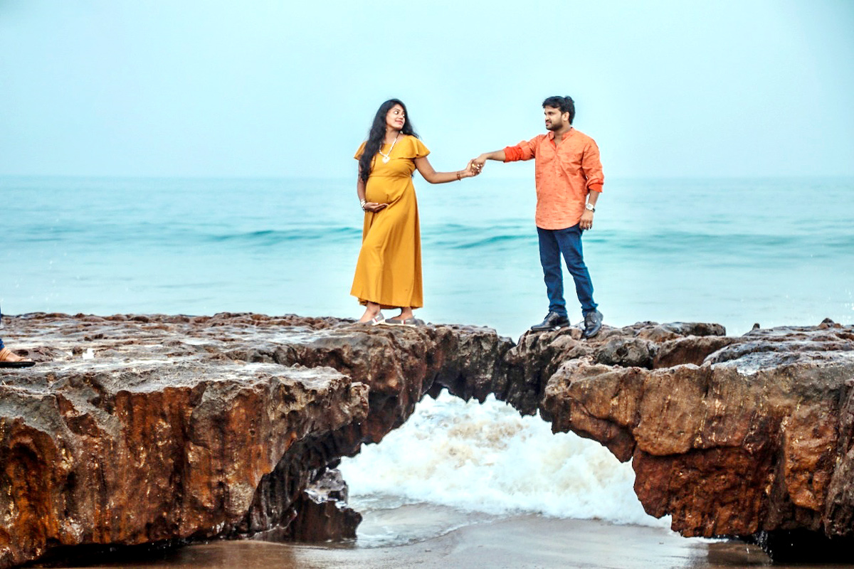 Wedding Photographers Beach Road Visakhapatnam - Sakshi9