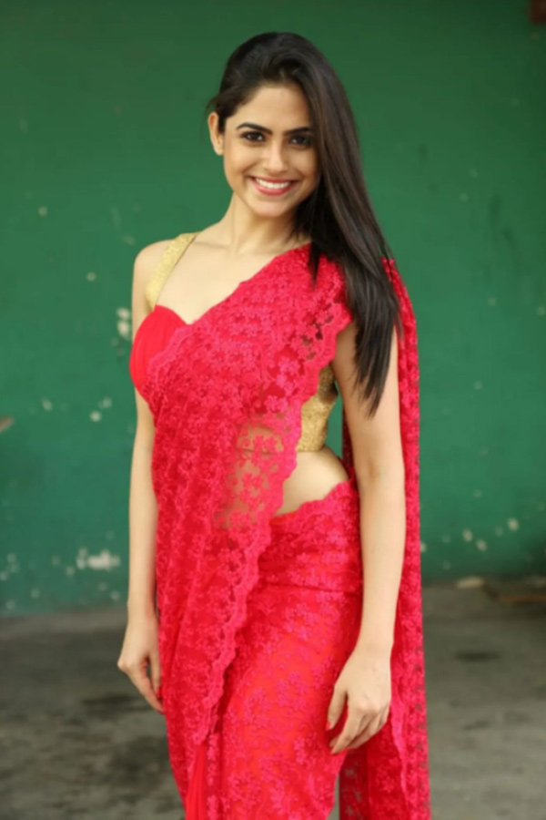 Naina Ganguly Photo Gallery - Sakshi9