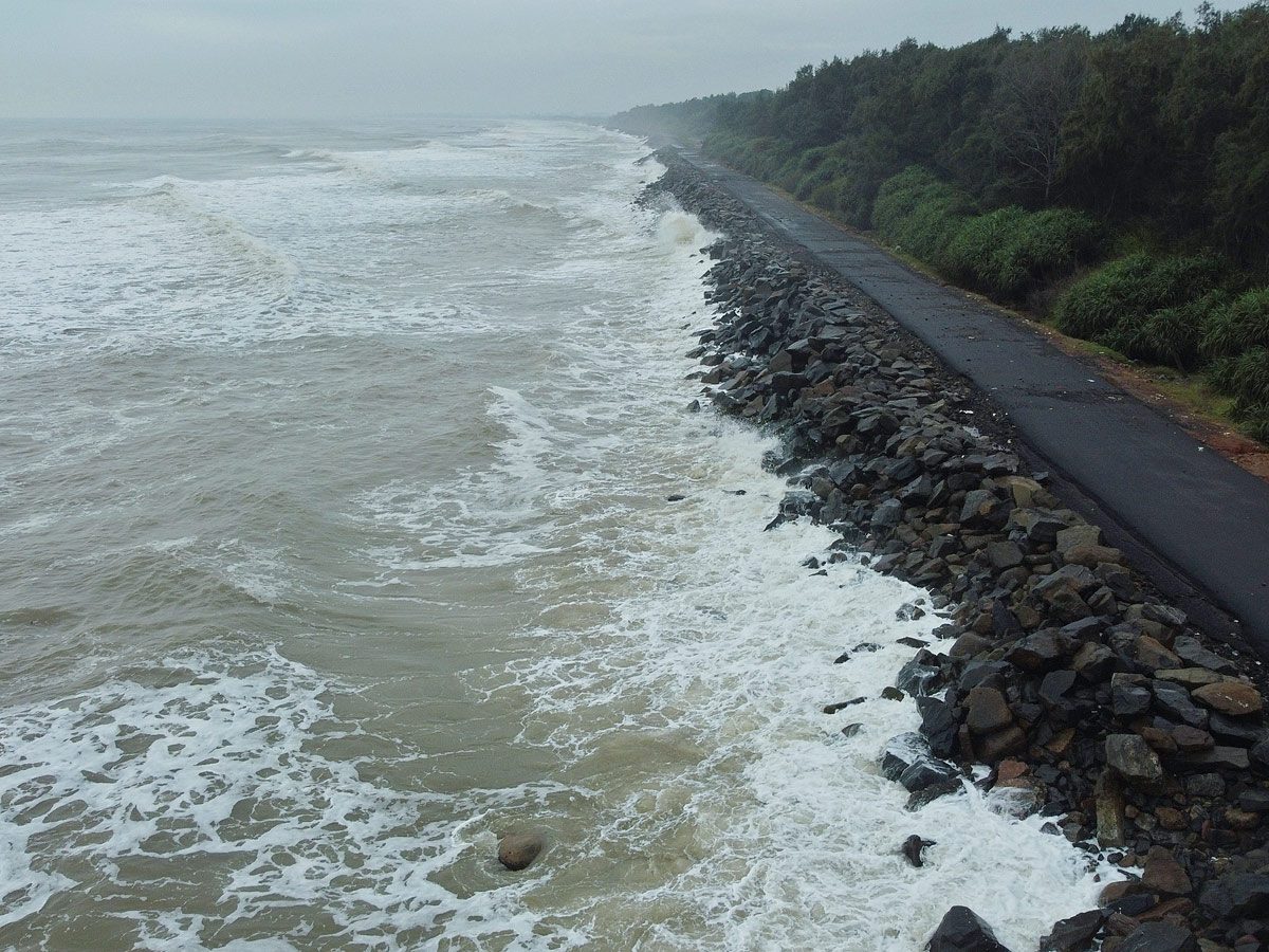 Asani Cyclone on Uttarandhra HD Photos - Sakshi28