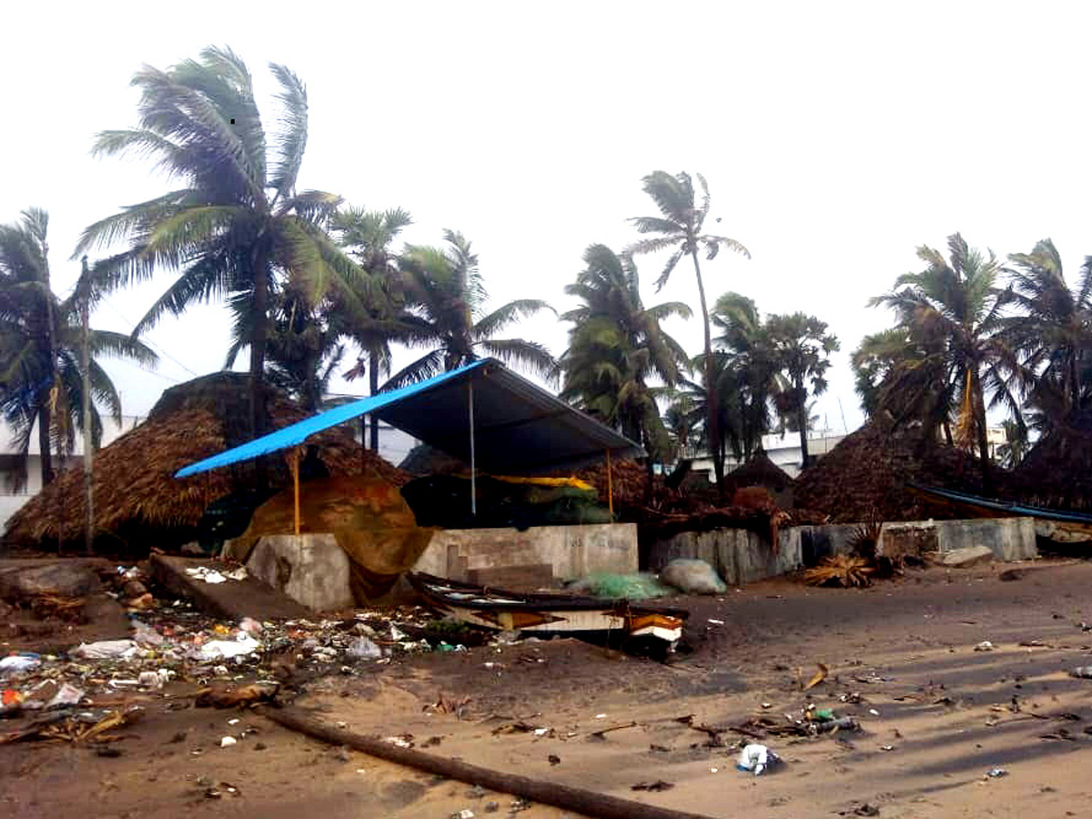 Cyclone Asani To Hit Uttarandhra Photo Gallery - Sakshi26