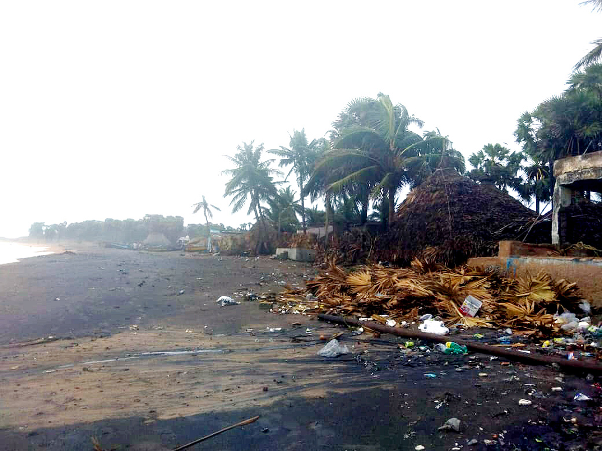 Cyclone Asani To Hit Uttarandhra Photo Gallery - Sakshi27