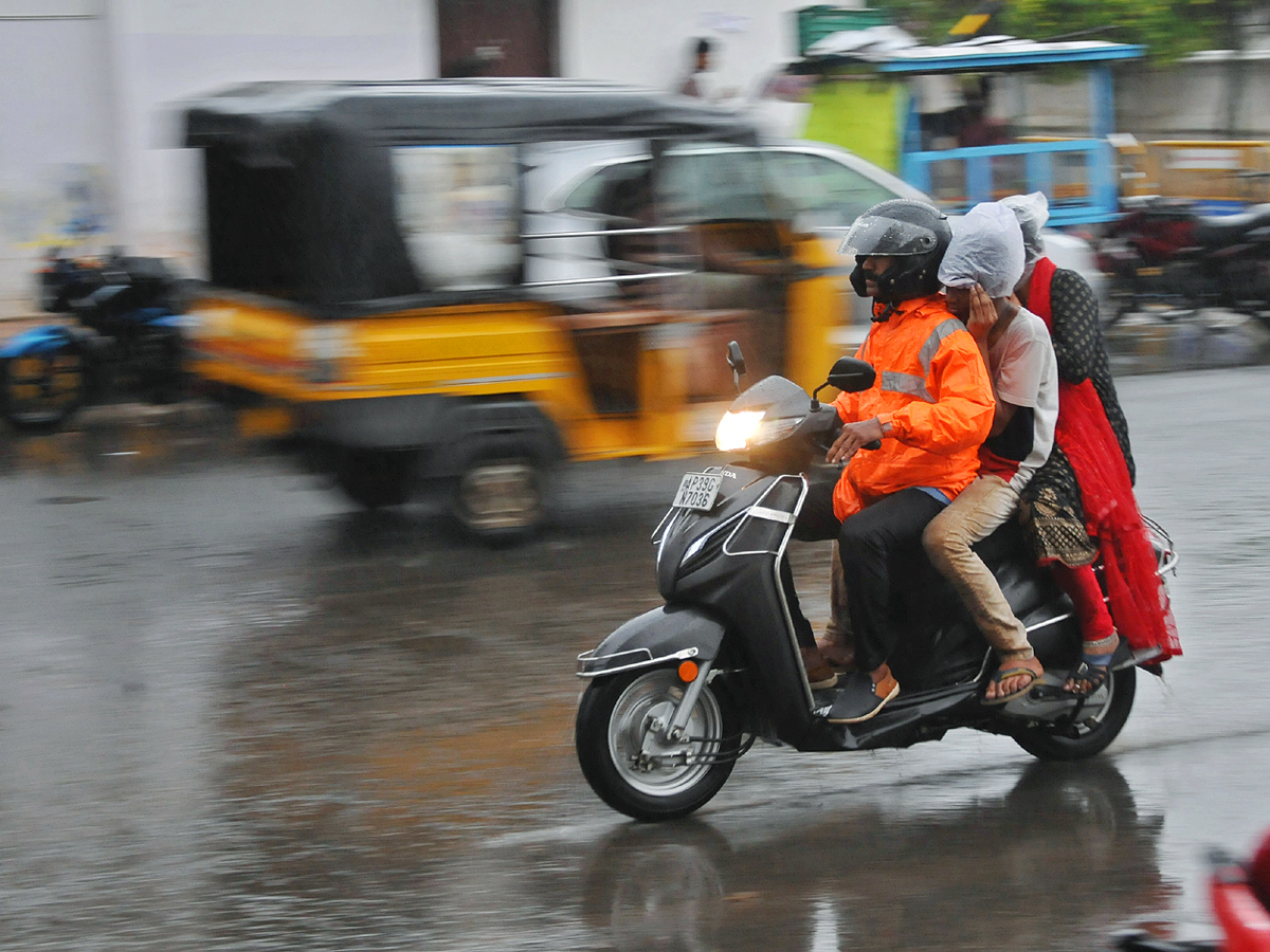 Cyclone Asani To Hit Uttarandhra Photo Gallery - Sakshi5