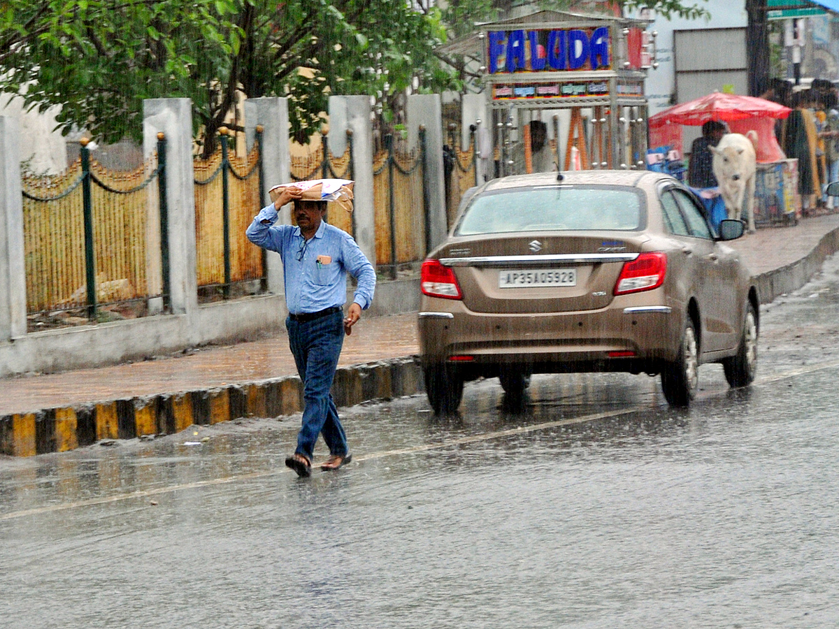 Cyclone Asani To Hit Uttarandhra Photo Gallery - Sakshi6