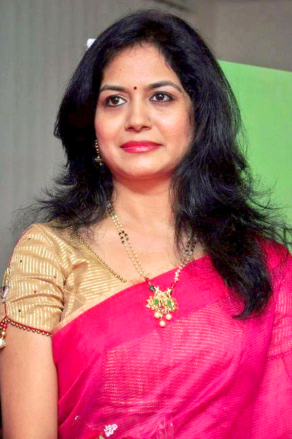 Singer Sunitha HD images - Sakshi14