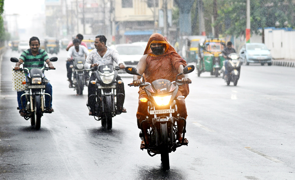 Heavy Rains In Krishna District  - Sakshi13