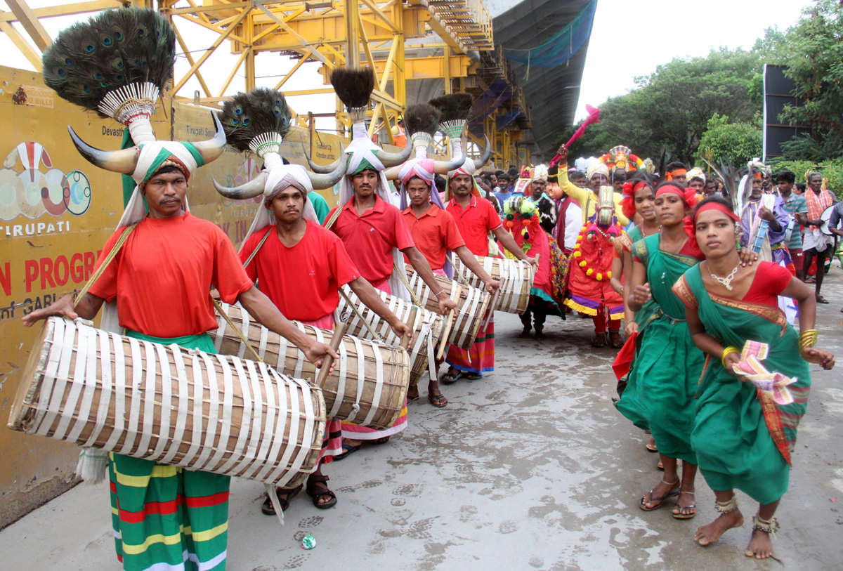 Tataiah Gunta Tirupati Gangamma Jatara Starts At chittoor - Sakshi13