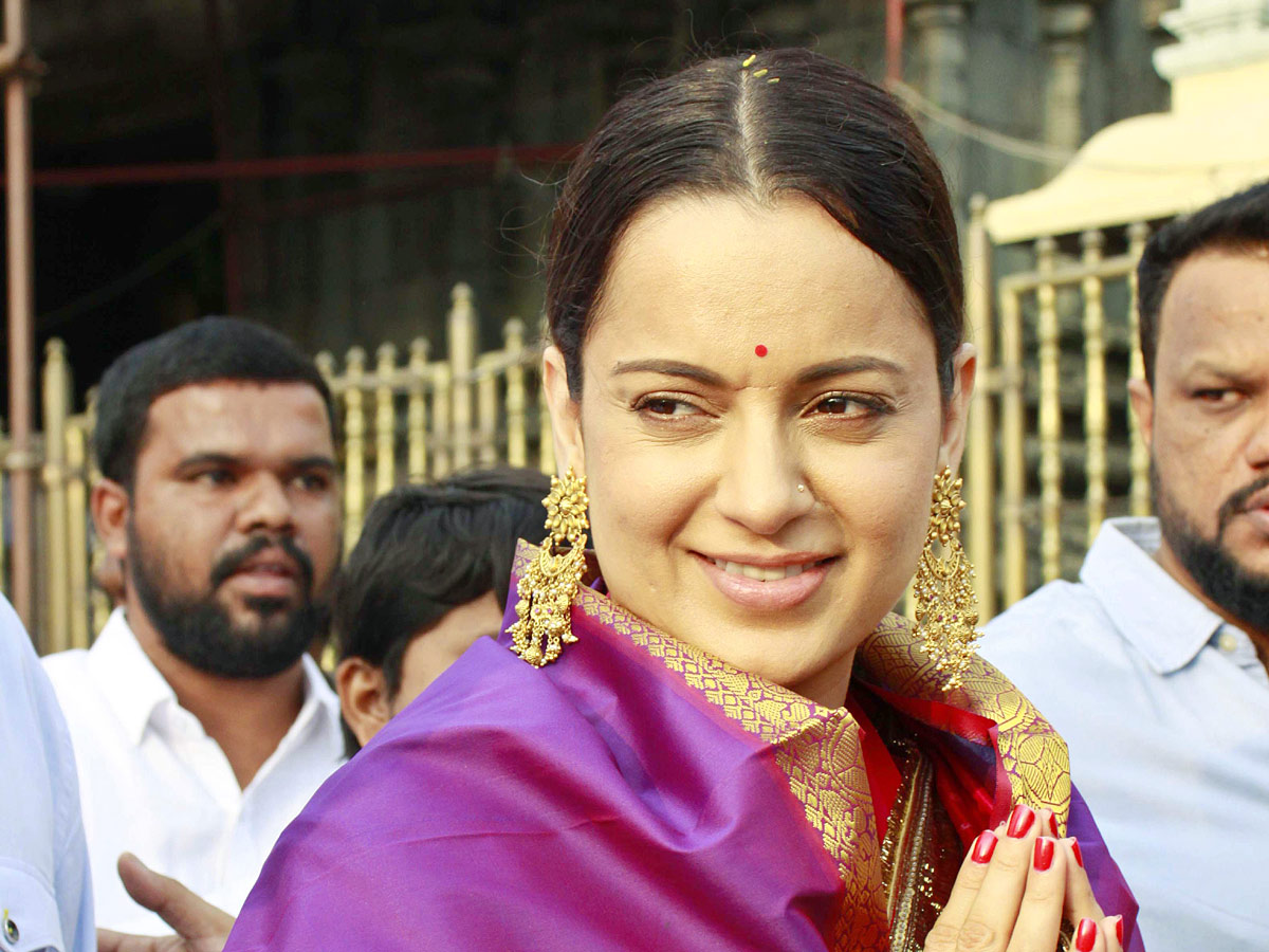 Actress Kangana Ranaut Visits Tirumala Temple Photo Gallery - Sakshi2