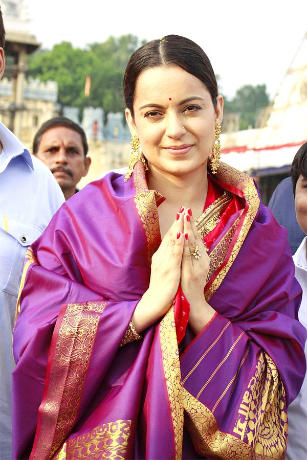 Actress Kangana Ranaut Visits Tirumala Temple Photo Gallery - Sakshi7