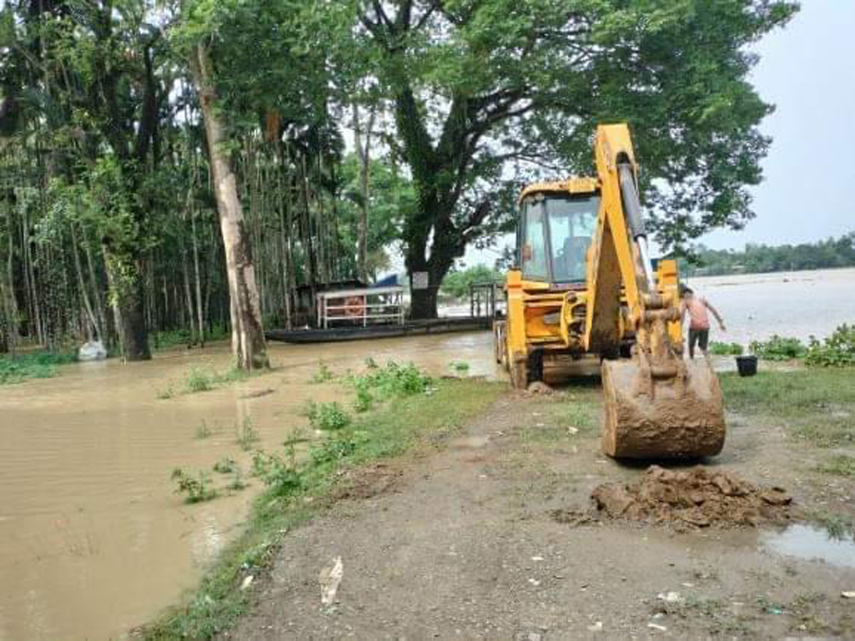 Heavy Rain in Assam Photo Gallery - Sakshi14