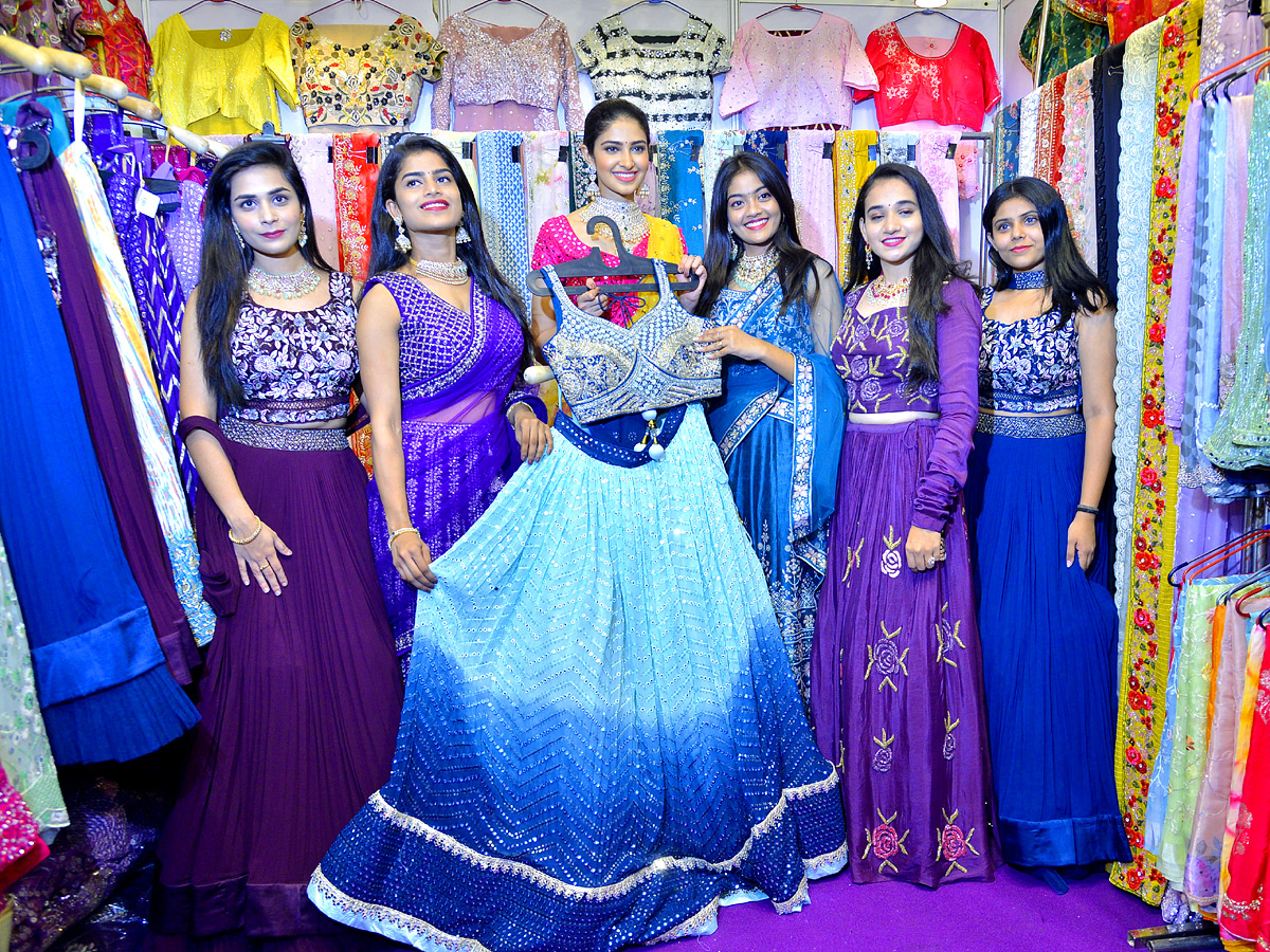 Miss India Manasa Varanasi visited Vijayawada photo Gallery - Sakshi7