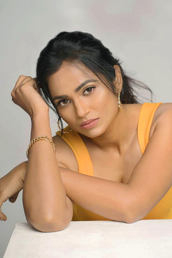 Ramya Pandian HD Photos - Sakshi7