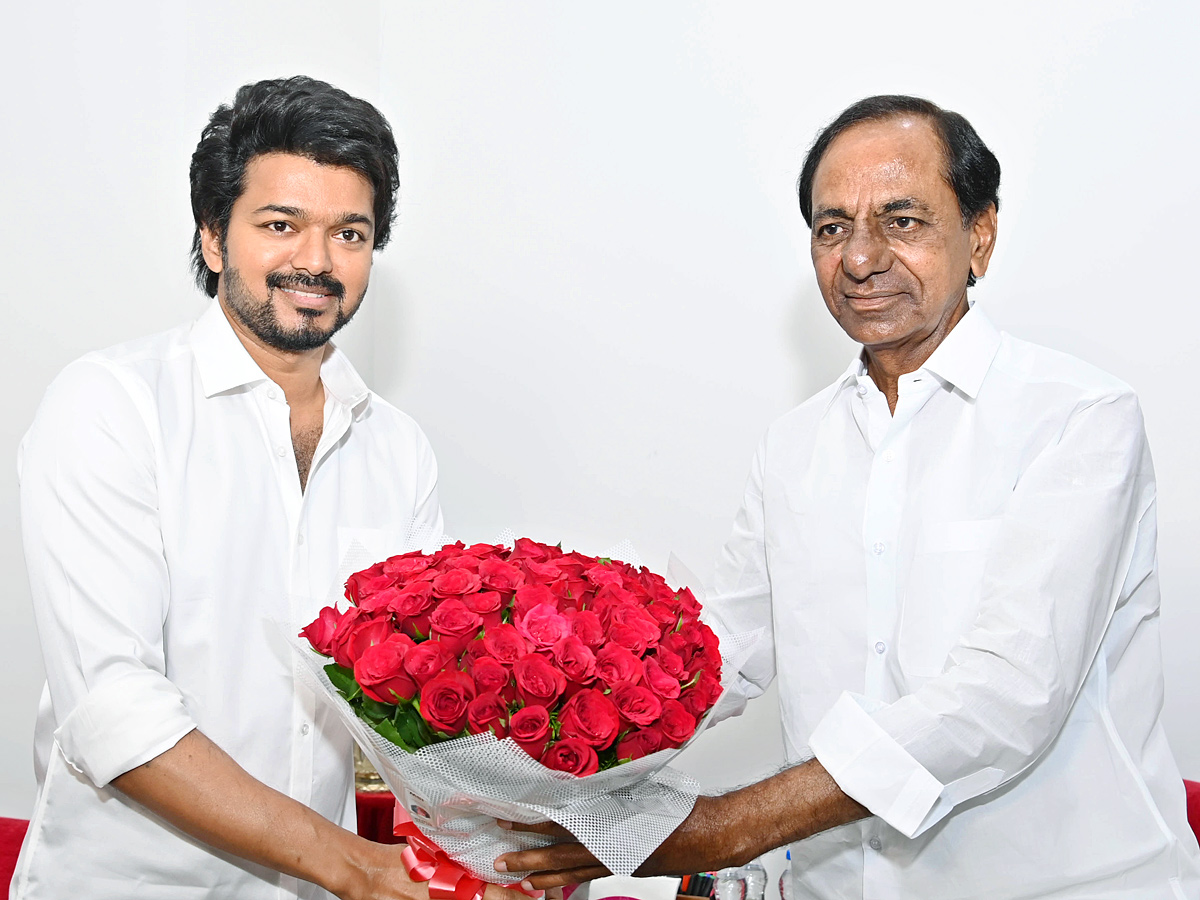 Hero Thalapathy Vijay Meets CM KCR Photos - Sakshi1