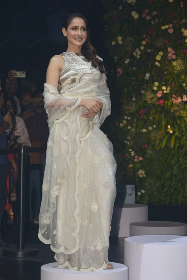 Blenders Pride Fashion Show Photo Gallery - Sakshi5